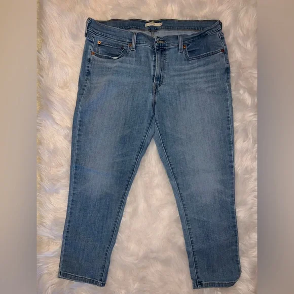 Levi's Boyfriend Jean - Picture 2 of 5